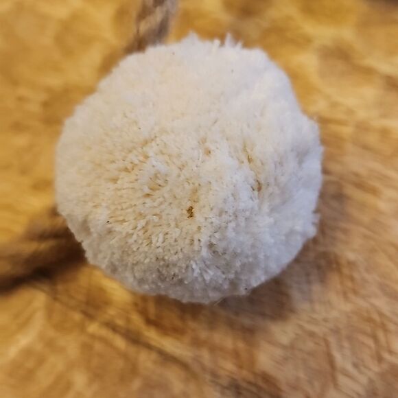 Pom Pom and Jute Decorative Rope - Picture 4 of 8